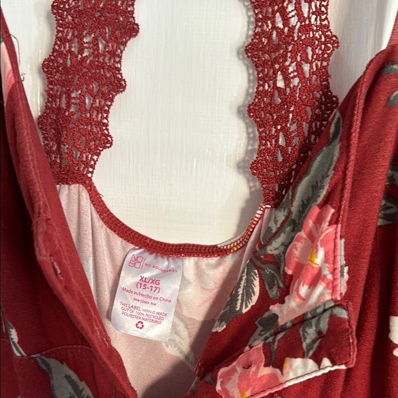 Maroon Floral Cropped jumpsuit: Size XL - Picture 2 of 5